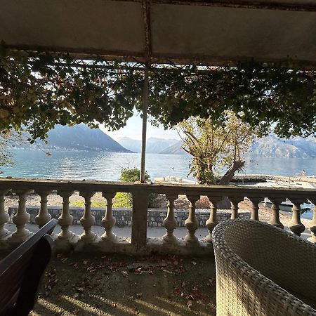 Apartment Jovan2,On The Beach With Free Wi-Fi Kotor Bagian luar foto